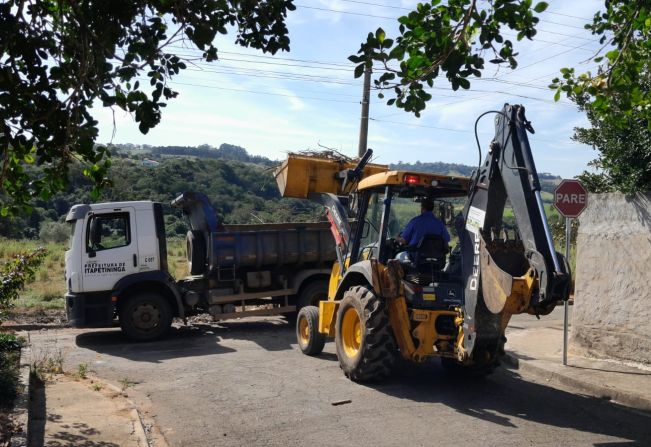 Mutirão contra a dengue recolhe 268 toneladas de materiais no Distrito do Gramadinho